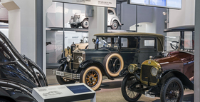 Škoda Muzeum foto