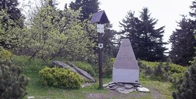 Vrchol Vrchmezí - 1084 m n.m. foto